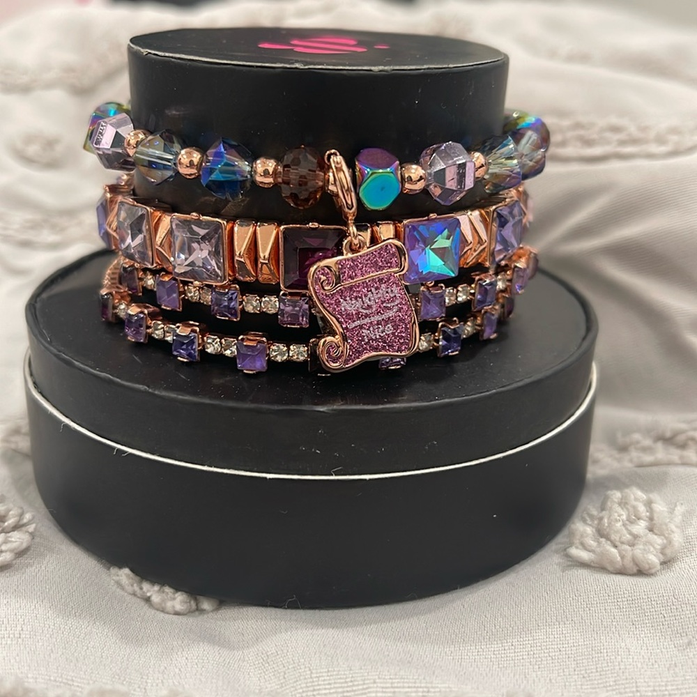 Bomb party Holiday Stack: Which list did you make?